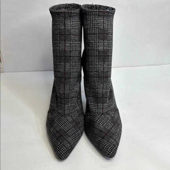 FINAL! NWOT! Charles David Black Red and Gray Tweed Plaid Spike Heeled Boots - Picture 6 of 9
